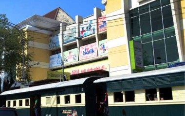 PGS, DESTINASI TEPAT BERBURU BATIK DI KOTA SOLO